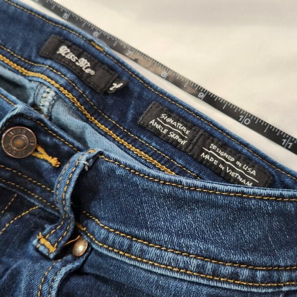 Miss Me Signature Ankle Skinny Jeans Size 24   Lot A - Picture 3 of 5